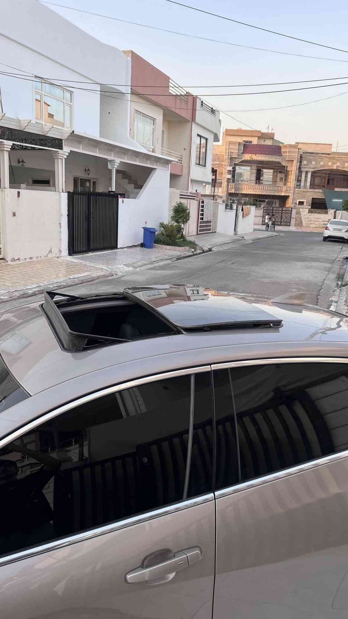 ماليبو موديل ٢٠٢٤بدون سبغ مواصفات LT2PLUS
سعر ١١٩  رقم شاصي:1g1ZDSST6RF106651
 سياره بي ٢مكان سغير رسعة  بلمنشور بين مكان رسعة خفيف مامصلع بدون دواخل شرط ايرباك فقط ستيرن  سياره جاهز مابي اي نقص ماشي ٥٤ ميل 
رقم كاتي باقي ١شهر و نص 
مكان سياره اربيل حي فرمانبران 
***********
