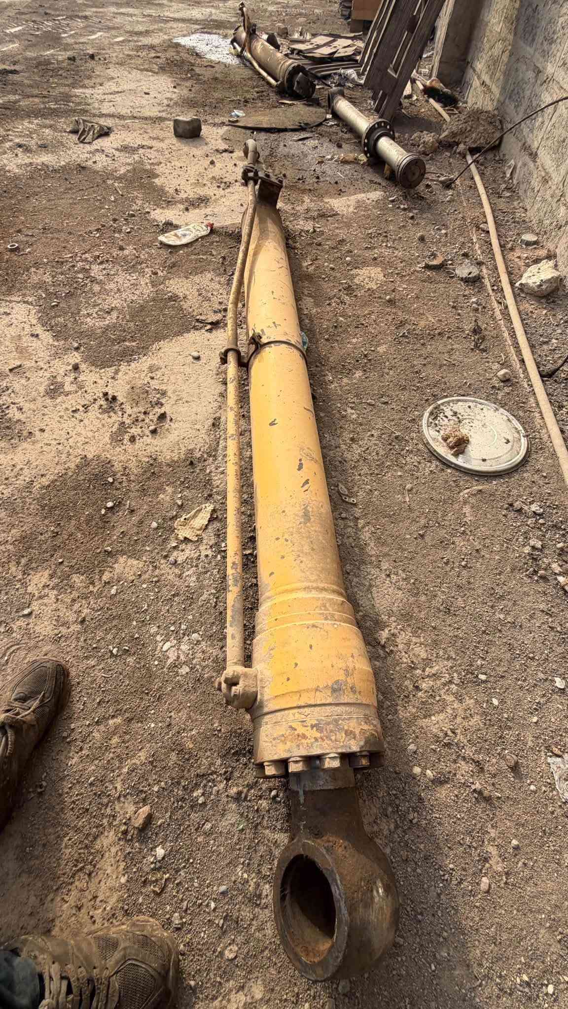 ماكو تفاصيل • بس رقم