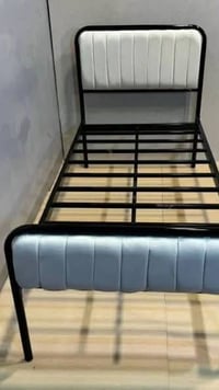 كنتور ٣ بيبان • سرير حديد ١٨٥×١٠٠ • نظيف