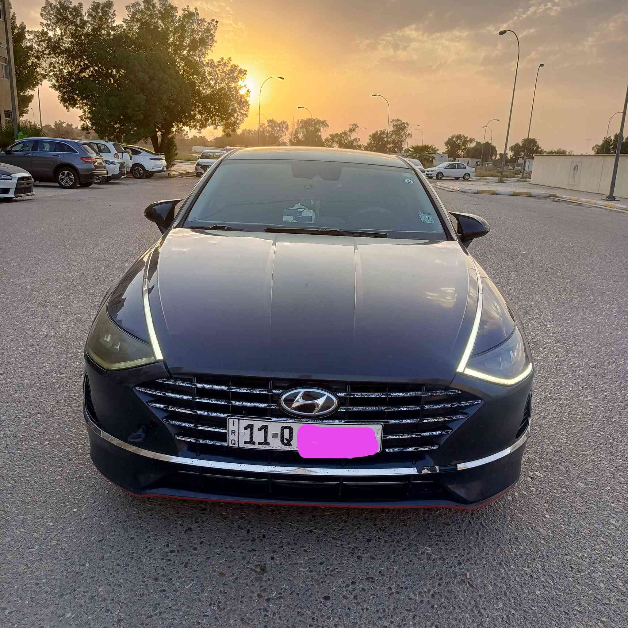 للبيع هيونداي سوناتا  2022 (امريكي)
قطعه وحده فقط جاملغ بدون دواخل وبدون ايرباك وبارد باب عكس سائق شبر وبابب خلفي بارد شبر

فول مواصفات عدا فتحه) 👑 

المحرك: 2000 هايبرد دوش عادي محسن 

رقم : بغداد  

سيارة نظيفة وجاهزة

المواصفات:

بصمة أبواب + تشغيل عن بعد جنطه بصمه

كشنات كهرباء

لايتات زينون (عدستين عالي وناصي)

إنارة داخلية متعددة الألوان

هاندبريك بصمة + أوتو هولد

شحن وايرلس

منافذ تايب سي أمامي وخلفي

شاشة  كبيرة

صندوق كهرباء يفتح عند الاقتراب

شفتات على الستيرن

نظام ترحيب

وضعيات قيادة (Normal / Sport / Sport+ / Custom)

واتساب: ‏‪***********‬‏

اتصال:‏‪***********‬‏

مكانها بغداد والسعر 167 وبيها مجال بسيط
