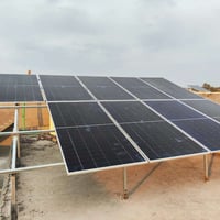 طاقة شمسية • ألواح HI-MO X10 ٦٥٠W • بطارية ليثيوم ١٦kWh