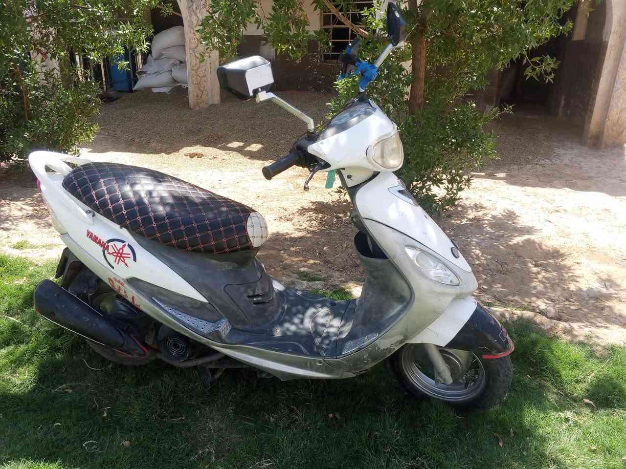 السلام عليكم دراجه ماكس  للبيع دراجه نظيفه فول محرك ماكو صرف فول الفول مكان ديالى  المقداديه مام ويس ***********
