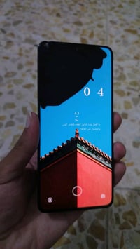 بوكو F6 جهاز مكسور الشاشه بس شغاله ذاكرته 512 شاحنه ويا