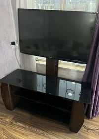 ميز تلفزيون • ١٢٠ سم • بغداد اليرموك