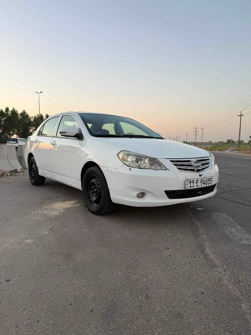 السلام عليكم بي وايدي G3 2013 كير عادي لمرغوب سياره مكفوله كفاله عامه عامه بدون قطرت صبغ ولا بارد ولا حار سياره جديده مابيه كل نقص كير ومكينه جدد تبريد من منضومه كامله كله جديده شرط ضمان ثلج صدر امامي خلفي كله جديد تخم تاير جديد صاله سبوع من شادهن سنويه جديده رقم نكليزي هزه جديده تحويل ثاني يوم بسمي سياره مابيه كل نقص سعر 54 وبيه مجال مكاني بغداد 
***********
