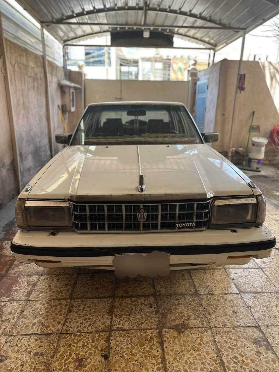سوبر كراوان موديل84 محرك بطه   ٦سلندر٢٥٠٠  كير أوتوماتيك رقم بغداد تبريد شغال للتواصل *********** مكاني بغداد
