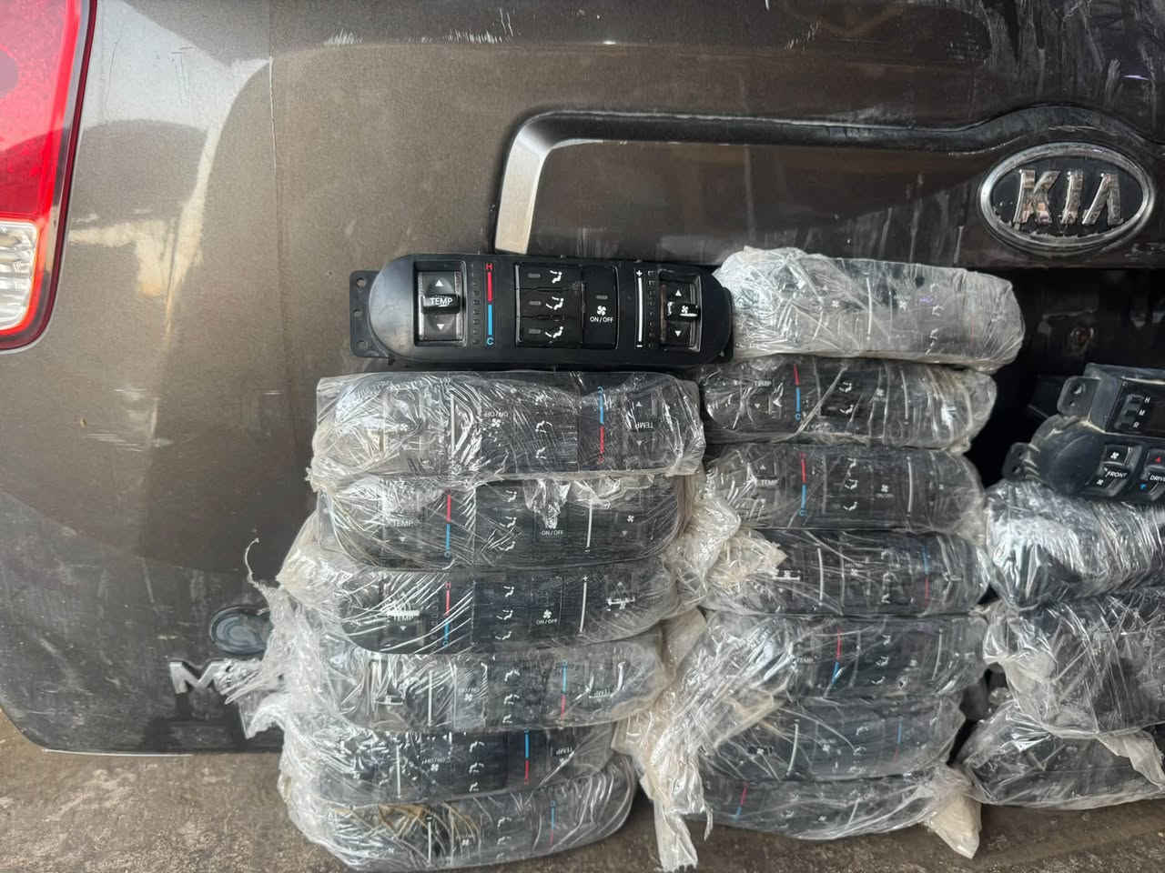 يتوفر كل ما يخص اغراض الموهافي تفصيخ اصلي خليجي با اسعار تنافسيه توجد خدمة توصيل لتواصل علق تم وراسل ***********
