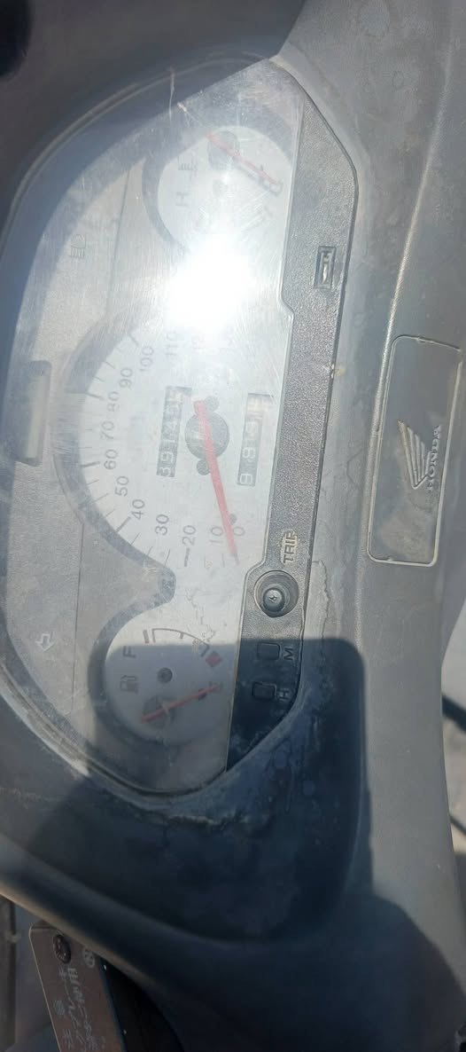 دراجة نوع هوندا سرعة 140 كهربائيات سيلف جاهزة السعر 400 العنوان بغداد الحسينية للاستفسار ارجو الاتصال او مراسلتنا على هذا الرقم ***********
