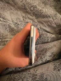 والرحمه ايفون 17 air نضيف جداا للبيع او المراوس نزل شعندك  الذاكرة 256...