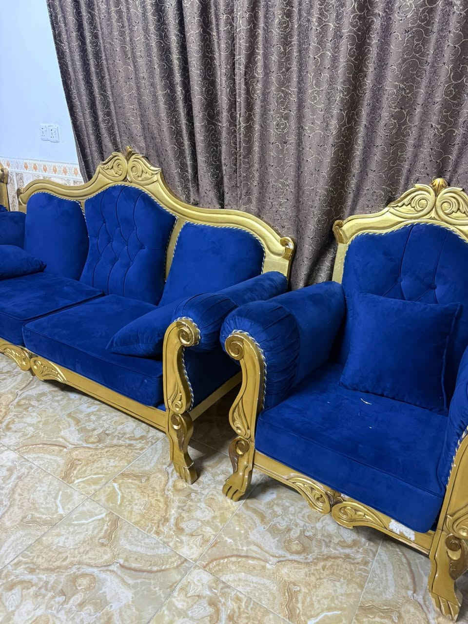 صوفا • للبيع • اتصال