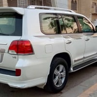 لاندكروز • ٢٠١٤ • مكفوله