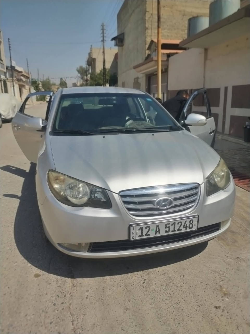 السلام عليكم هونداي افانتي 2010 رقم نينوى انجليزي غرامات صفر شط التحويل محرك 16 فول سعر 98 وبيها مجال  موصل حي العامل ***********
