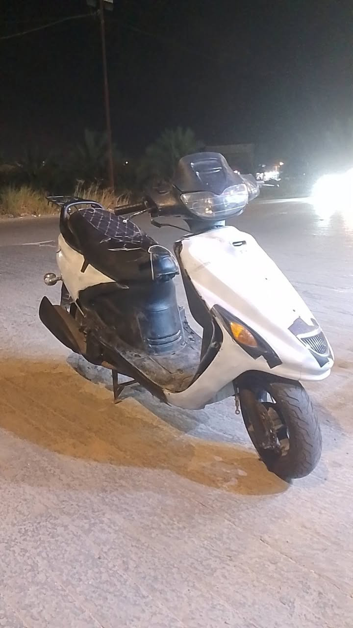 سلام عليكم.. دراجه فراشه فحل للبيع سرعه 140 دراجه مامفتوحه ابدا اضمنلك محركها اما شكلها الخارجي شويه تعبان الي يحب يدخلي خاص ***********
