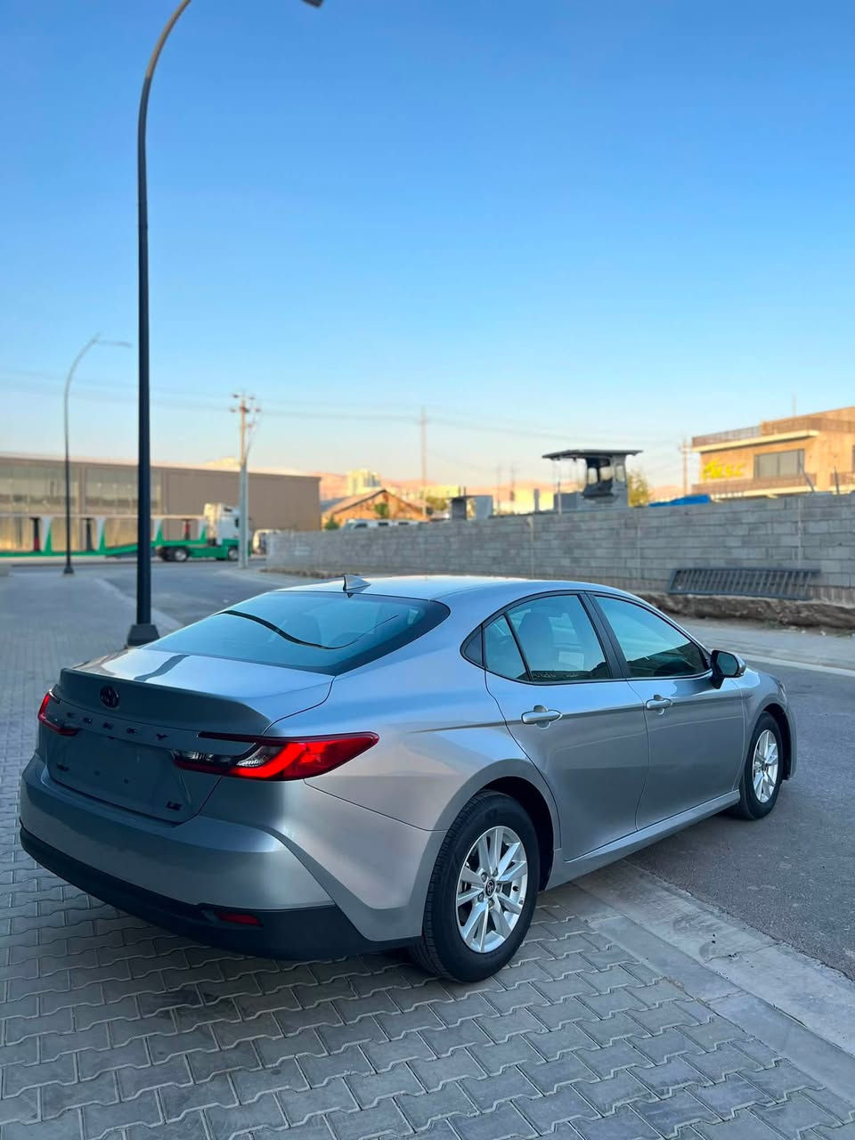 TOYOTA  CAMRY 2025 LE HYBRID
السعر ٢١٥$$

2000 ml ماشي 

وارد امریکی

ضرر سيارة/بوند صبوخ بدون دواخل ارباك ستيرن

رقم شاصي 4T1DAACK4SU639961

مكان سيارة سليمانية

***********
