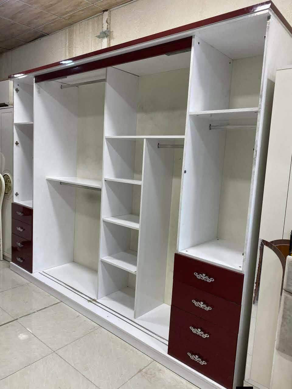 مكتب نقليات (***********)متخصص لنقل الاثاث🧳وتحويلات البيوت🏠 من سياره كيا .وعمال👷ونجار
لفتح وشد الغرف👷مع فتح وشد السبالت وصيانتها 📞 داخل وخارج بغداد🚛ما عليك غير تتصل وتدلل📱مع  حفظ الاثاث..الي يحتاج يتصل+ واتساب(***********) (***********)
