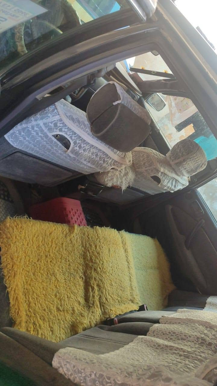 سلام عليكم  سياره راس ثور تكم  مديل2000 مكينه وكير ففتي  ثنين ونص   مكفولات  تبريد حداديه كله جديد  مكفوله من كصه ونقل وشرعيات تحويل ثاني يوم بسمي سنويه تنتهي 2029
سياره سابقن صفره جانت   ونصبغت عام نيلي 
  ضربته جاملق  امامي بدل
سعر 85 بيه مجال
مكان البصره الفاو 
***********
