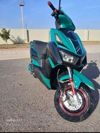 سكنس • شحن • 6 بطاريات