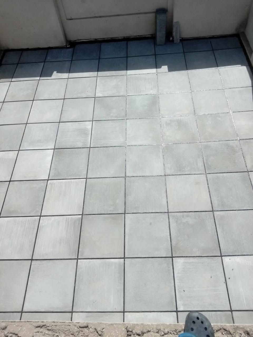 سلام عليكم
كادر عمل متخصص بتطبيك الشتايكر وصيانه كافه السطوح بأفضل المواد وبأسعار معقوله 
كرسته وعمل أو بس عمل 
عوازل 
بدون عوازل 
خابر وتدلل ***********واتساب
