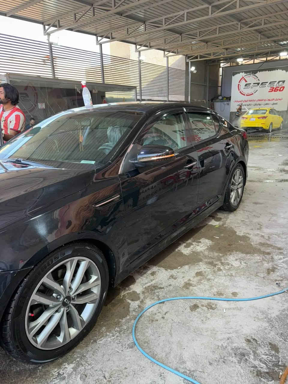 للبيع فقط 
كيا اوبتما sx فول مواصفات 1/1 بانوراما وداخل جلد بصمه  ومواصفات الفول المعروفه موديل 2015 الون اسود رقم بغداد جديد هزه  سياره باسمي ثاني يوم ماشيه 83 ميل حقيقي تايرات جديده صدر جديد 3 قطع حادث جاملغ امامي جهة سايق  وهنا حادث داير جاملغ الخلفي نفس الجهة  للتواصل*********** واتساب

نص مكتوب في الصور:
- نعيماً بوبو 🤍🧿
- BAGHDAD
- IRAQ
