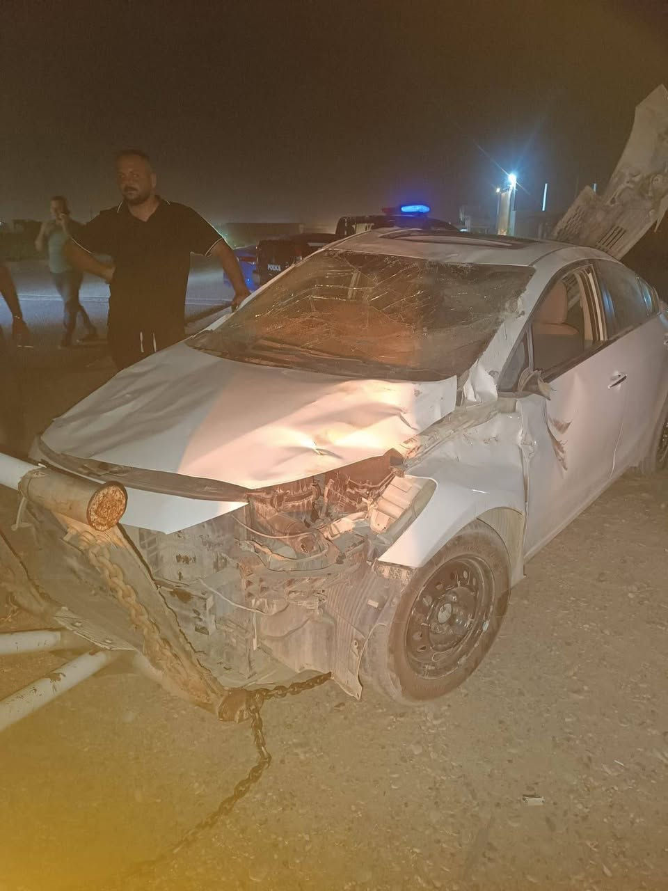 سيراتو ٢٠١٧ 
ع ضررها 
رقم اربيل الدولي 
محرك ٢٠٠٠ دوش 
سابقا مكفولة 
شراي اتصل
***********
