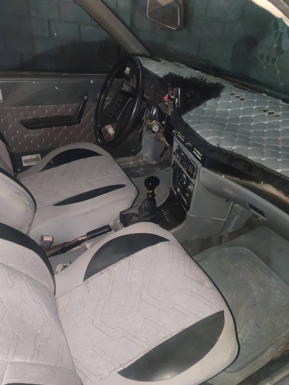 للبيع سياره كاديت حجم ١٦
سعر 19قفل
سنويه مجدد لتاريخ 2029
شرط تحويل 
 نضافه كدام عين
 رقم هاتف 
***********
اذا مو شراي لا تخابر
