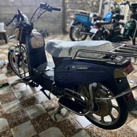 شحن • ٥ بطاريات • نظيفة