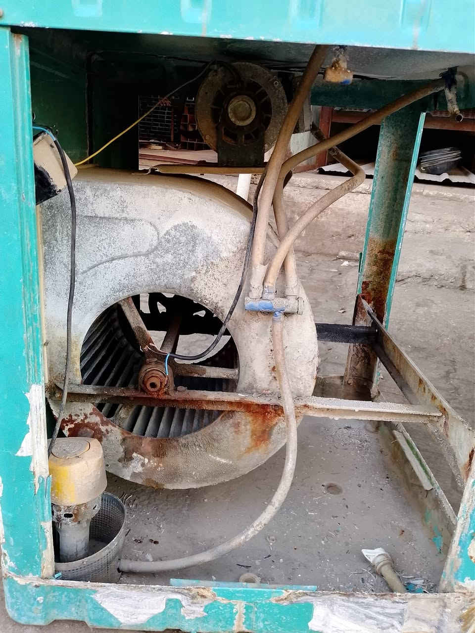 مبردات ثنين شرط شغل جدد كلش ثنينهن سعرهن120 مكاني كربلاء *********** حي لغدير
