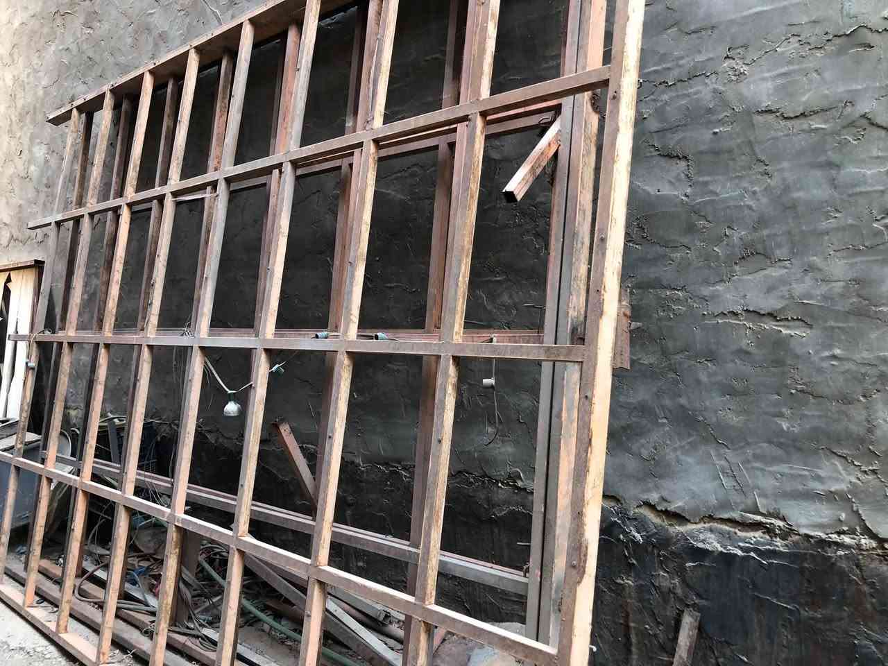 سلام عليكم عماريات حديد شخاطه ثقيل 
6*5تباع سعر القطعه الواحده 250 بيهن مجال بسيط لتواصل واتساب فقط الخط متوقف ***********‬ مكاني كربلاء المقدسه
