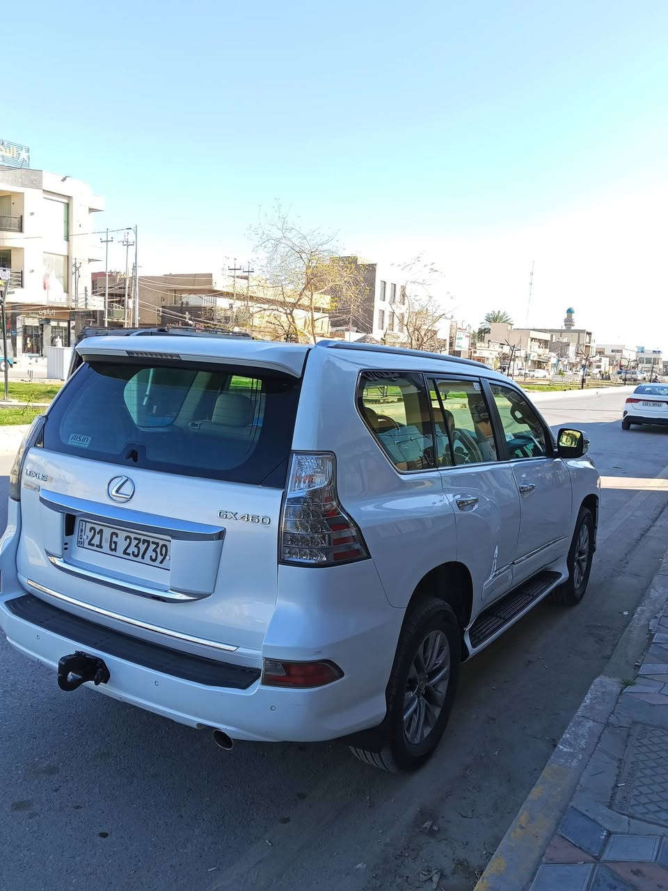 للبيع لكزز برادو 2014 GX 460 خليجي 
8 سلندر رقم سليمانيه ماشيه 184الف فول مواصفات 1/1 دواخل جلد بيجي مطعم بصاج 
المواصفات :
1- فتحة سقف 
2- حساسات خلفية وامامية وجانبية
3- كامرات مع رادارات 
5- تحكم ستيرن جهتين 
6 - نضام ECO الاقتصادي
7- ثلاجة تبريد 
8- مري شفط 
9- فور ويل 
10- نضام GBS
11- الابواب مع الجنطة 5 بصمات
12-كشنات جلد تدفئة وتبريد كهربائية 
13- نضام خزن ميموري 
14- جكات 
15 - كشنات جلد بيجي 
16- قيادة ذاتية 
17- عدسات لايت زنون متحركة مع تحكم بمستوى الانارة 
18-علامات ترحيب ابواب 
19- نظام تشغيل عن بعد 
20- 7 راكب
21- ويل كب كروم حجم 18
22_ 8 ايرباك
23- تبريد 4 قطع
24- 3 شاشات كبيرة
25- ليد انارة 
26- مانع انزلاق 
27- هوك خلفي
28- بصمة تشغيل
29- بلوتوث
30- زراكات لايت ( تنضيف الايتات)
31- ستيرن كهربائي متحرك مع تشغيل البصمة
السعر 340 $
الإتصال على الرقم ***********

ا
