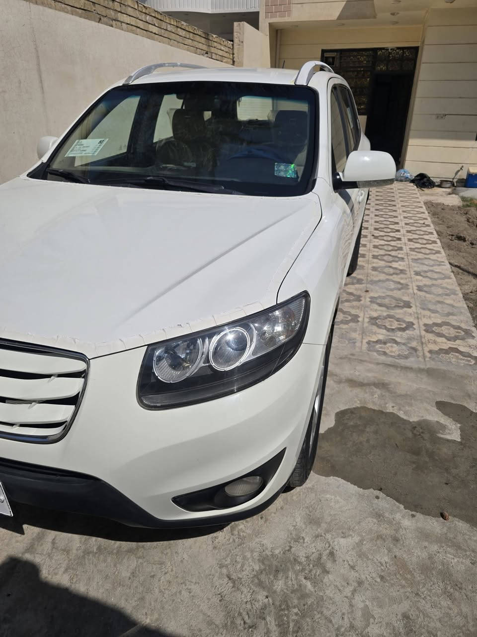 موديل ١٢ خليجي   بغداد
ماشيه ٧٢ الف  مكفوله 
فقط وراجس 
والكير مسويله ادامه  بالشركة
اي اشكال بالمحرك او الكير
اني مسؤل
السعر ١٦٥  وشكرا
***********
