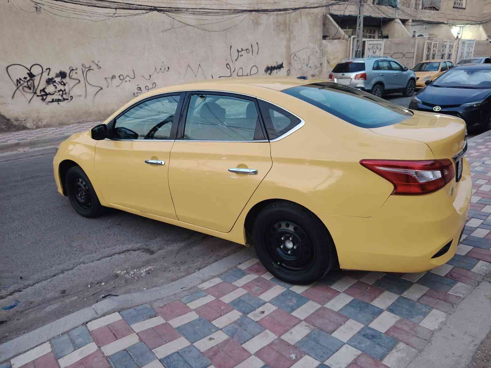 السلام عليكم نيسان سنتره مديل 2018 رقم بغداد إنكليزي تحويل ثاني يوم مشروع وطني سنويه جديده هزه جديده هيه والغرامات مصفره وارد امريكي حادثه جاملغ الامامي وشويه من البنيد مكينه وكير مكفولات تبريد ثلج حداديه تخم تاير مكفولات السياره فول مواصفات بصمه تحكم ستيرن شاشه كامره دواره ثلاث انضمه قياده السياره جاهزه كل نقص مابيه صبغه أول السياره جديده احلا من الصور 77وبيه مجال بسيط حك الجيه مكاني كربلاء مامتواجد عله النت 
رقم ***********
***********
