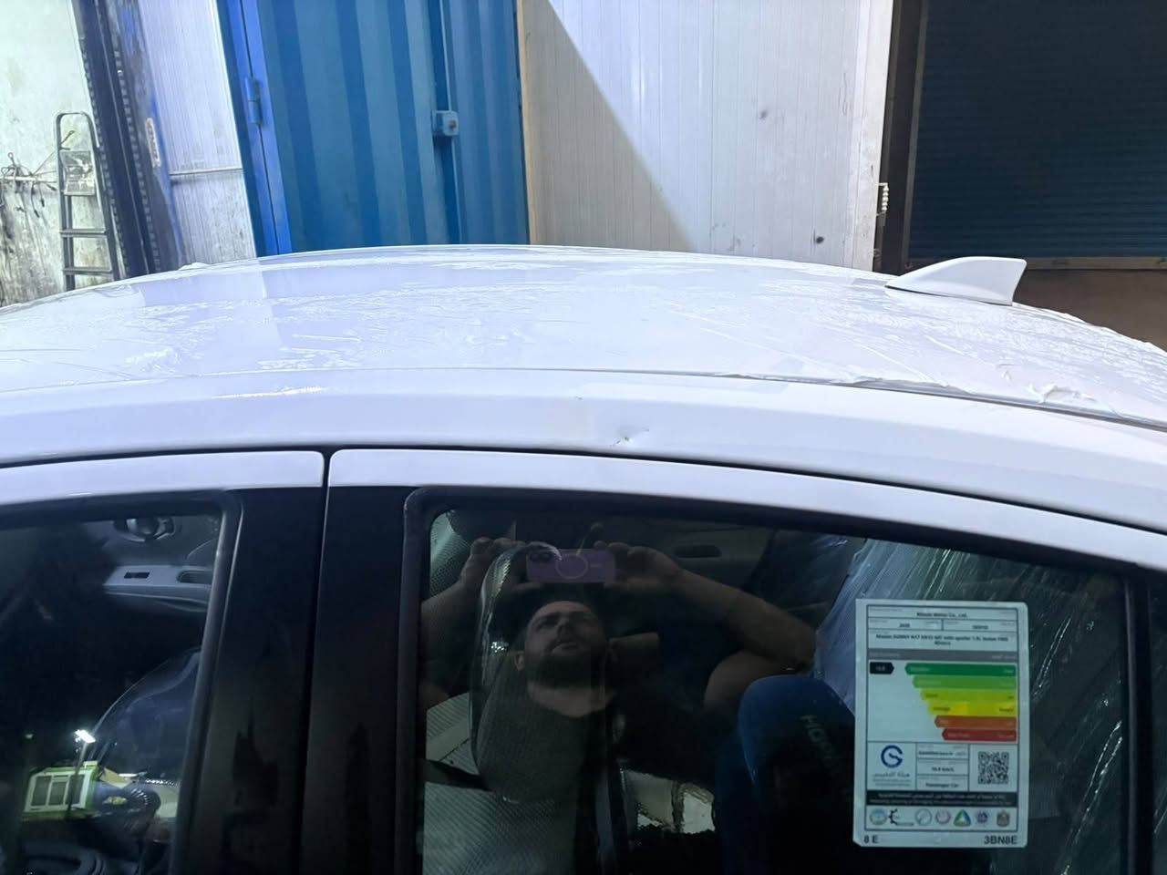نيسان سني هندي ضمان السور موديل25 مستخدمه ماشه 8500 فقط  حقيقي السياره كفاله عامه من الصبغ و التبديل و البارد وضع الشركه بليته زركه 
السياره مدوشمه عام ارضيه وكشنات 
السعر 135 ورقه
مكاني السيديه 
***********
