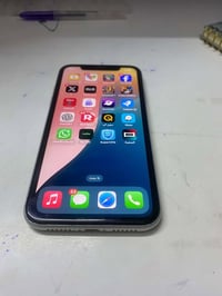 آيفون XR • ٢٥٦ • عدسة واكعه