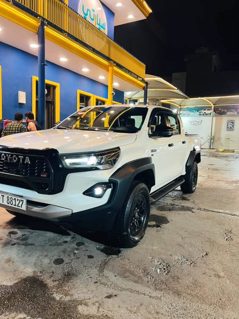 🚘 للبيع | Toyota Hilux GR
🔹 الموديل: هايلكس GR
🔹 سنة الصنع: [2024]
🔹 اللون: [ابيض]
🔹 الممشى: [52000]
🔹 المحرك: [4000]
🔹 القير: [أوتوماتيك]
🔹 الدفع: [4×4]
🔹 المواصفات: [اعلى مواصفات]

✅ السيارة نظيفة جداً
✅ استخدام شخصي
✅ بدون مشاكل / الفحص حسب رغبة المشتري
✅ جاهزة للاستخدام

💰 السعر: [41000]
📍 الموقع: [بغداد]
📞 للتواصل: [***********]

للجادين فقط، والبيع أصولي.
