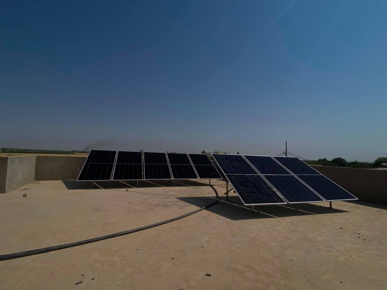 ☀️ شركة النور الهندسية للطاقة الشمسية ☀️
التميز في الأداء.. الرقي في التصميم
نبارك لأهلنا في (قضاءالحويجة قرية شملان) تنصيب منظومتهم الجديدة، سائلين الله أن يبارك لهم فيها ويرزقهم خيرها.

إذا كنت تبحث عن الجودة، الكفاءة، والجمال، فنحن خيارك الأول. تم تجهيز المنزل بمنظومة ذكية توفر:
       15 أمبير نهاري 
🔋 15 أمبير ليلاً  بالتناوب مع الكهرباء الوطنية 

🔄 تناوب ذكي تلقائي مع الكهرباء الوطنية.

🛠️ المواصفات الفنية (مكونات عالمية)
الجزء التفاصيل والمميزات
الإنفيرتر فلستي ذكي (12kw) -  (ضمان سنة).

البطارية ليثيوم TAICO grad A 16kw) - عمر 8000 دورة، ضمان 10 سنوات، شاشة ذكية.
الالواح عدد 8. Longi Hi-MO X10 645w 

الهياكل حديدية ثقيلة مقاومة للصدأ ومصممة للظروف الجوية الصعبة.
التوصيلات كابلات DC أصلية (4 ملم) مع وصلات MC4 المخصصة.
🎁 عروض خاصة بمناسبة افتتاح موقعنا الجديد!

🛡️ ثقة | أمان | استفادة ⚡

📍 العنوان: الحويجة - قرب الدفاع المدني. 
👷‍♂️ بإدارة: المهندس علي حسين.

📞 للتواصل والاستفسار:

اتصال: [***********]

واتساب: [***********]
