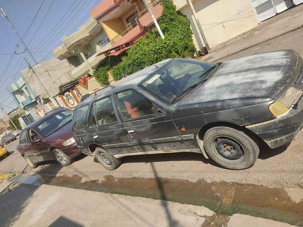 اني مكلف بل منشور تواصل عل رقم بيجو 405 كير محرك شرط تحويل شرط من الشرعي كابون موجود وايرمنيه كله شغاله يعوزها صبغ ترتيبات تايرات عل نص صدر امامي عل نص سياره سعرها 9 ورقات بيه مجال 
***********
السعر 9 ورقات
