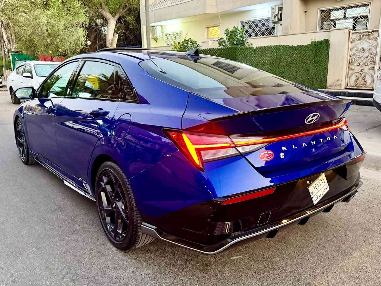 Hyundai Elantra N-Line 1.6Turbo 2025 
هونداي ألترا ان لاين 1.6 توربو 2025 
حادث السياره شخط بل جاملغ الامامي وشخط خفيف جدا بل جاملغ الخلفي بس الأمامي مصبوغ بجم كبس وبدون دواخل 
السياره فول مواصفات 
شاشه كبيره 
تحديد مسار 
نقطه عمياء 
فتحه سقف 
كراسي كهرباء
سستم صوت BOOS 
دخول ذكي 
بصمات ثنين 
كامره خلفيه 
حساسات امامي 
حساسات خلفي 
كراسي سبورت
صالنصات سبورت 
كراسي هيتر امامي 
ستيرن هيتر 
بعد اكو اكيد هوايه مواصفات متجي عله بالي

السياره دخول جديد بدون رقم هذه سعر بدون رقم تريد ارقملك ماكو مشكله

السعر $ 157 بدون رقم 

للتواصل عله رقم ***********
