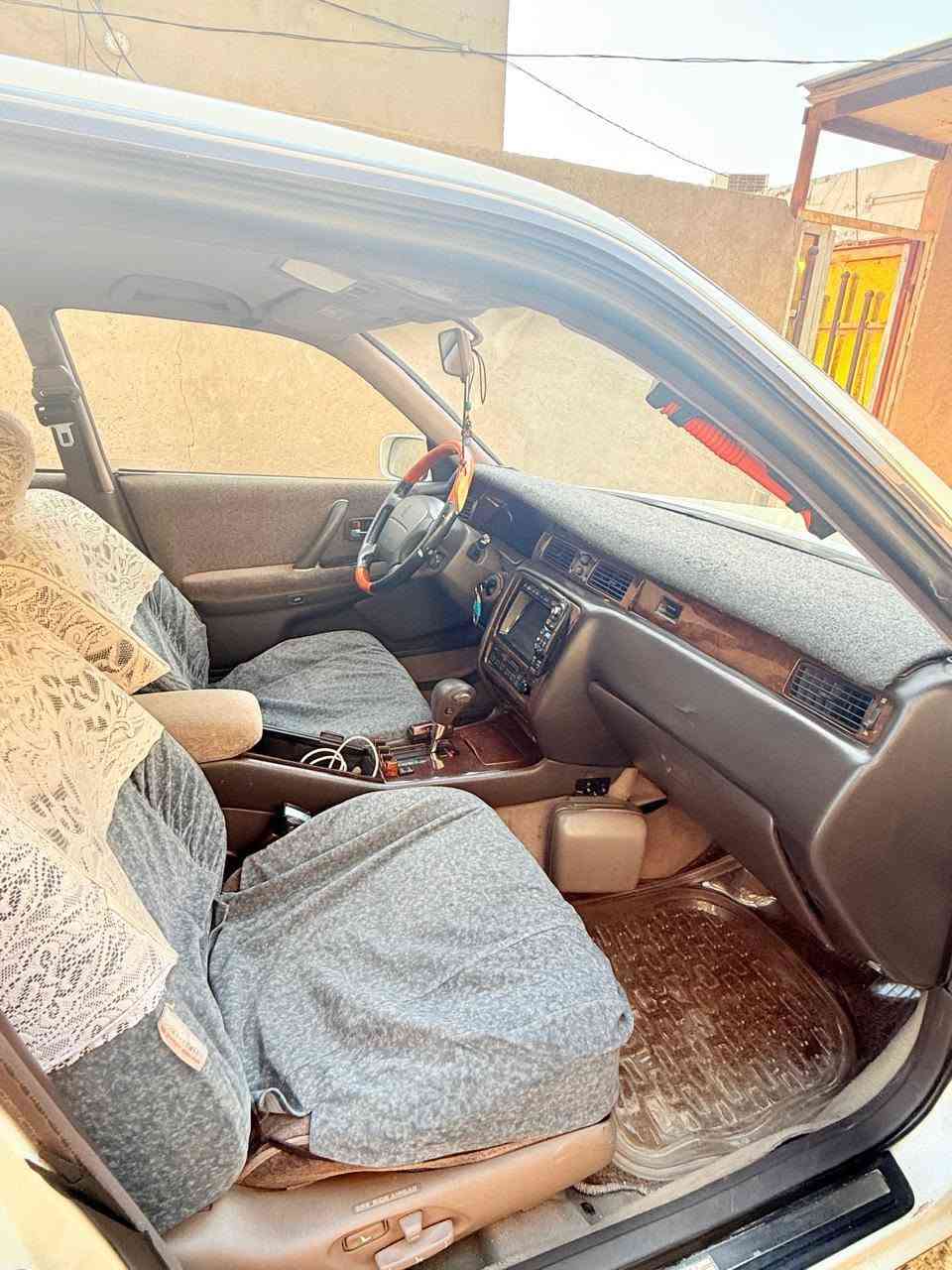 سلام عليكم للبيع راس الثور فلات شاصي 55 مكينه 3000 فيشه وبطل اسود داخل عسلي تبريد قطعتين سياره فول كماليات رقم بغداد مداور سعر 105 وبيها مجال للشراي للستفسار اتصل 
***********. عنوان نجف
