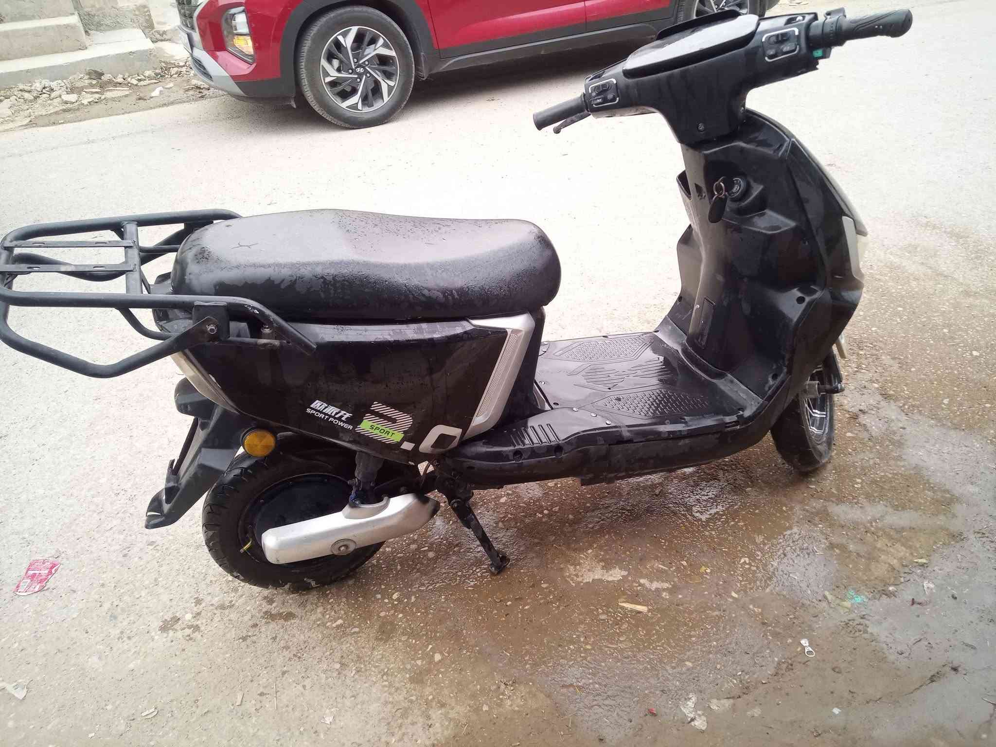 متاح دراجه عدد 2 كاملة شغلات عدد البطاريات 4 سعر 600 بغداد الجزيرة السياحة هاتف ***********
