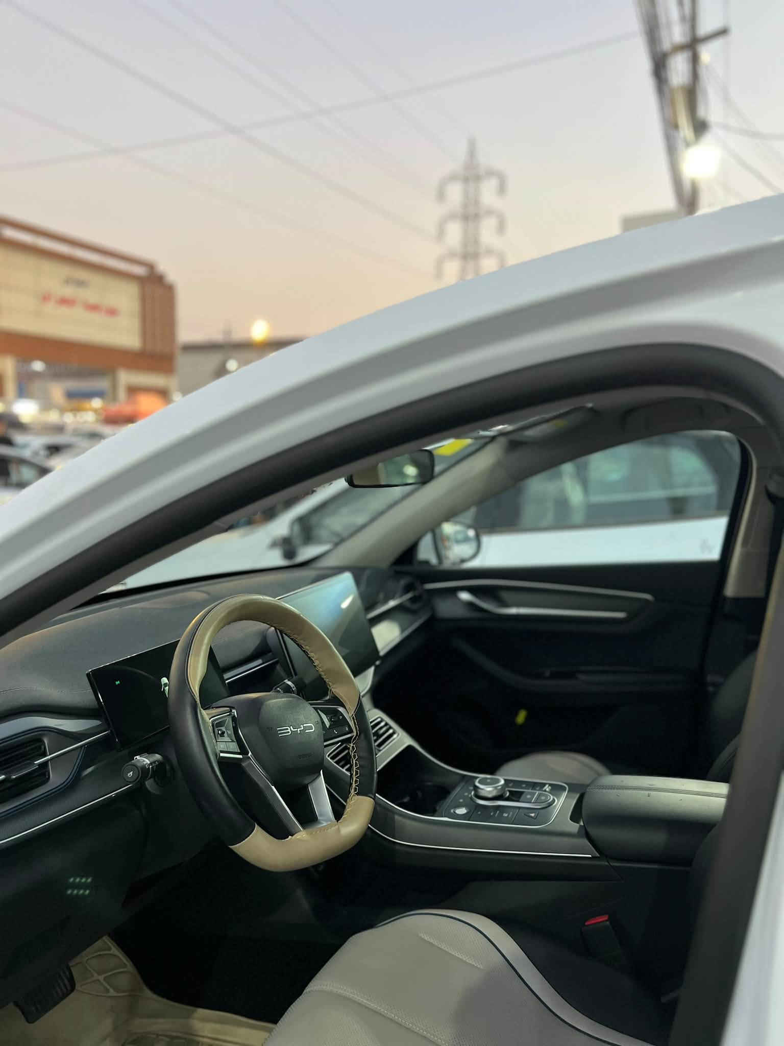 Byd detroen 2025✅
سەیارە دحامی لۆ دەحامی بە شەرتە
***********📞☎️
