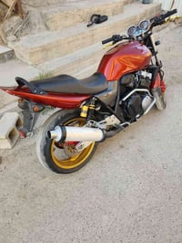 CB4 400 جيل3 مكان بغداد سعر 19 07753966545
