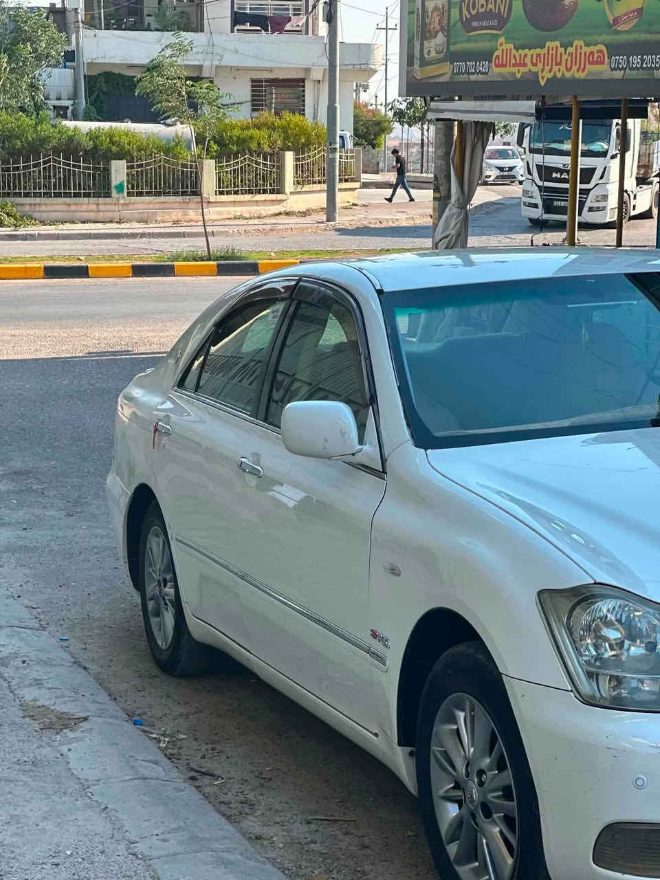 بڕاوە2005
182بێدوکەڵ 3دگمە ناوزەرد
قفڵی 40$
لەباوەنورە
***********
