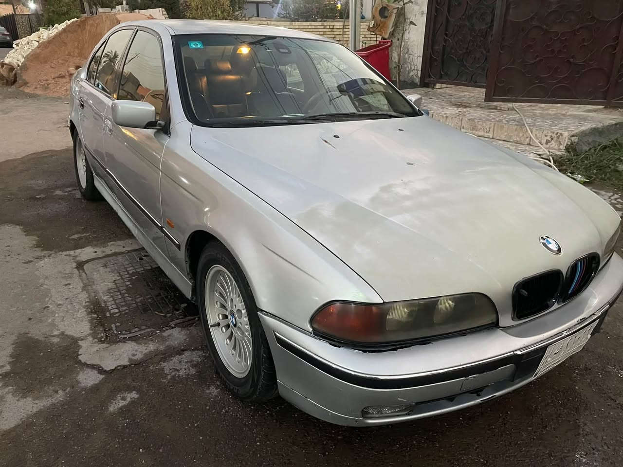 بي ام دبليو للبيع e39 موديل 97 وارد يابان
السعر ٨٣ وبيها مجال كير اوتو محرك تك فانوس حجم ٥٢٨ محرك وكير نظيف تخم تاير جديد حدادية الامامية نظيفة الخلفي تعبانة كشنات جلد وكهرباء بيها صبغ جاملغ امامي ونص بنيد والجاملغ الخلفي عكس السائق صبغ والباقي بلادي كشرها مثل الصور مكاني بغداد رقمي ***********

