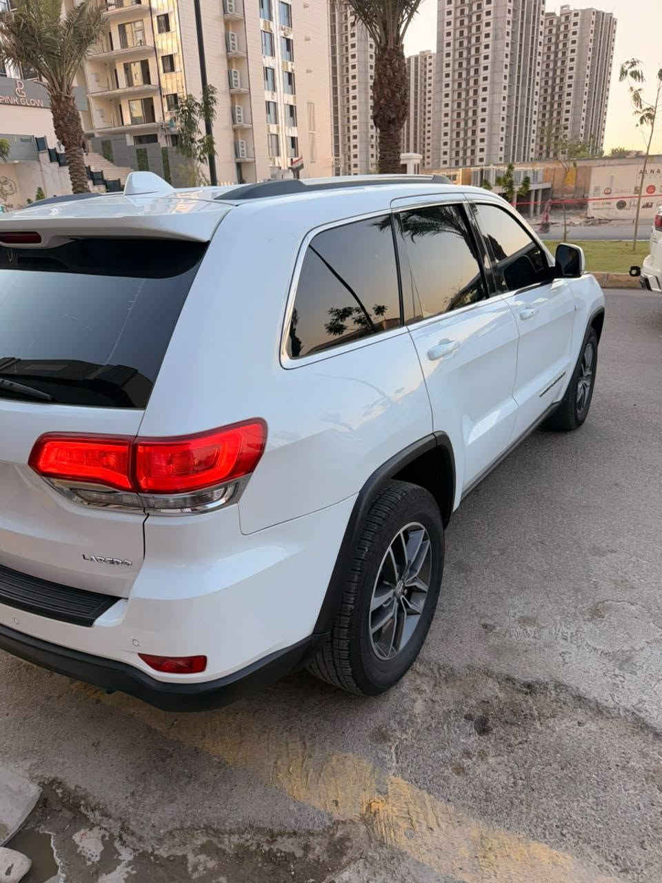 السلام عليكم جيب موديل 2019 خليجي
جاملغ وبنيد مبدلات اصليات ودوسه صبغ 
كير ومحرك كفاله تبريد صدر كفاله ماشيه 84 
باسمي تحويل مباشر السعر 174 وبيه مجال 
مكاني بغداد حي الجهاد ***********
الف عافيه على ياخذه
