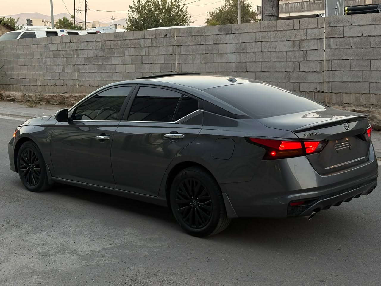 نيسان التيما 2025
فول مواصفات SV PLUS : عداد المسافه 29,000 ميل 

قطعتين صبغ بدون دواخل 
بجم كبس ايرباك فقط ستيرن طاك و مرجعه وكاله
السياره كلش جديده و نظيفه و جاهزه من كلشي 
دولار واحد متصرف عليها كشر السياره بالباكيت
كير و محرك و حجر بيئه و رادارات و كهربائيات بشرط 
السياره بدون رقم يترقم شمالي العنوان سليمانيه

سعر : 170 ورقه
واتساب : ***********
