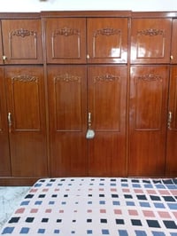 غرفه اخشاب • نضيفه • ٧ قطع