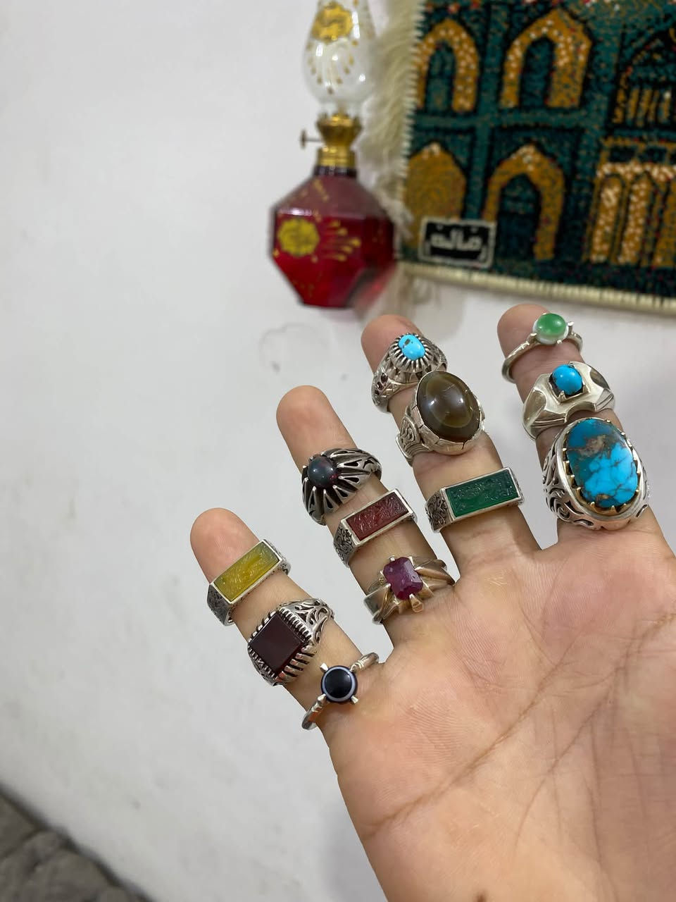 يا قطعه تعجبك راسلني كل قطعه وسعرها***********
