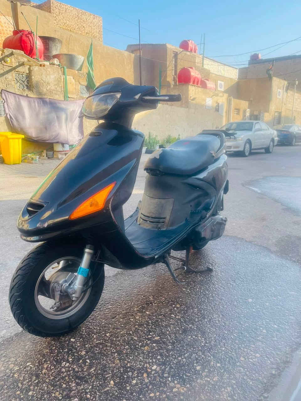 فراشه حاويه ياباني  محرك ما مفتوح كهربائيات كله شغاله كفاله نعومة شلعه مكان نجف السعر 650اوبيه مجال ***********
