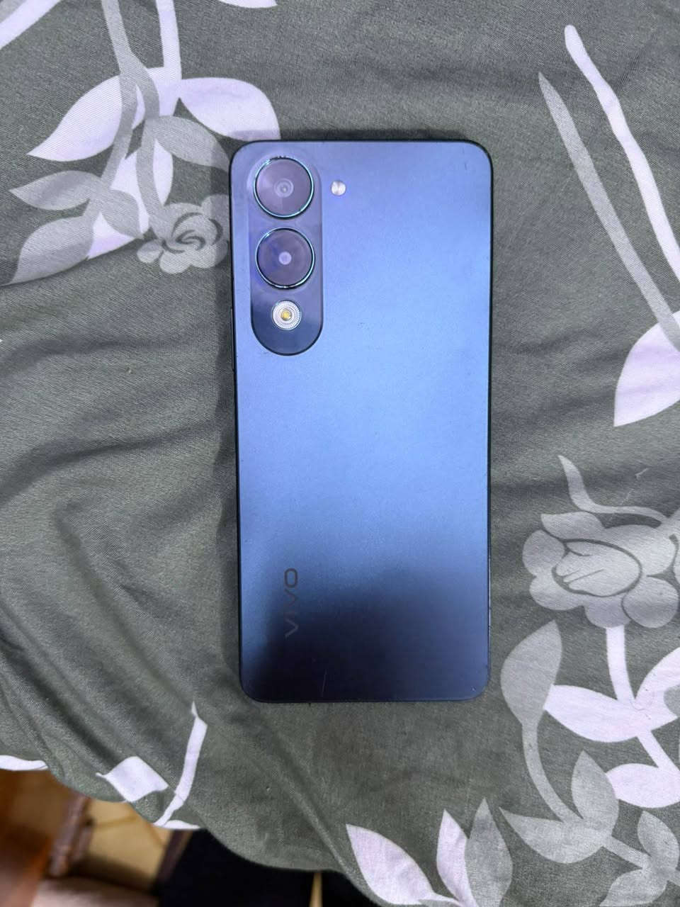 جهاز للبيع
السعر 125 بي مجال اسم جهاز vivo Y04

الذكره 128

تلفون كلش نضيف

امبدل شاشه اصلیه

العنوان ناصریه مرکز

*********** رقم

نص مكتوب في الصور:
- ٨:٣٤
- لمحة عن الهاتف
- originOS 6
- vivo Y04
- اسم الجهاز
- المعالج
- ثماني النوى
- مساحة تخزين الهاتف
- ١٢٨ غ.ب
- ذاكرة الوصول العشوائي
- ٤ غ.ب + ٤ غ.ب
- ضغط التخزين
- ١٠ غ.ب
- سعة البطارية