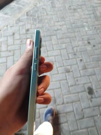 بوكو 7 اكس برو • ٢٥٦ • خدش بالكاميرا